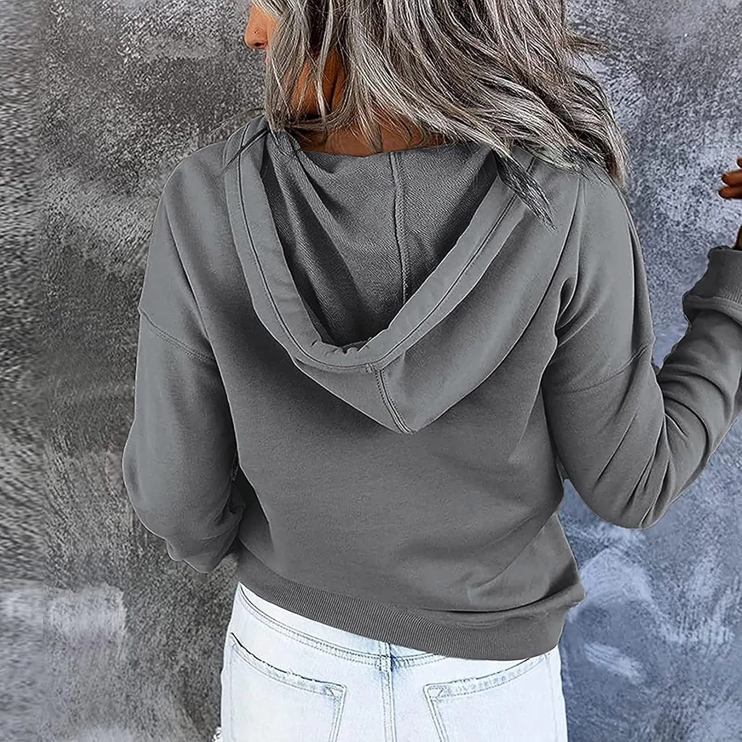 2023 Fashion Hoodies for Women Drawstring Long Sleeve Casual Sweatshirts Fall Loose Fit Pullover Tops with Pockets