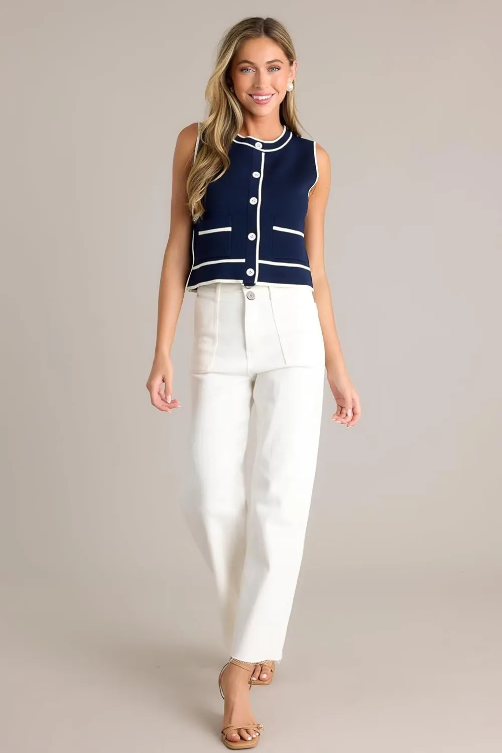 Allimy Womens High Rise Two Button Closure Cropped Jeans Wide Leg Front Slip Pockets Frayed Hem Denim Pant