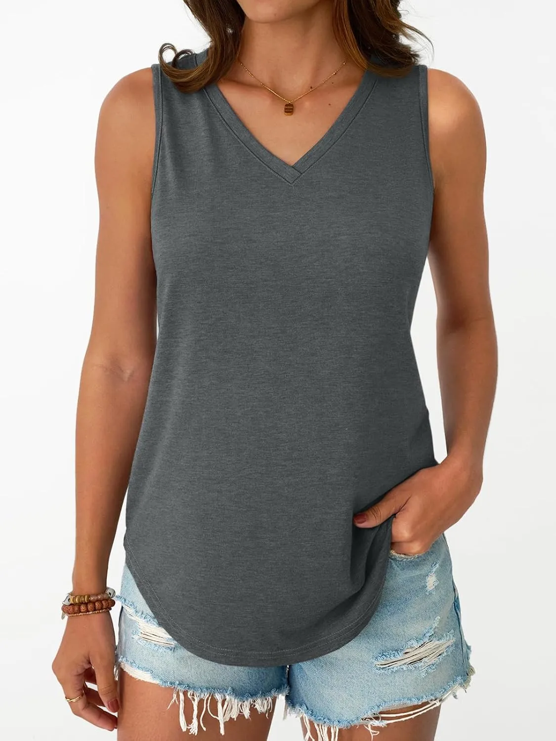 AUTOMET Women Tank Tops 2025 Sleeveless Summer Vacation Beach Fashion Tees Shirts Comfy Casual Flowy Spring Outfits Clothes