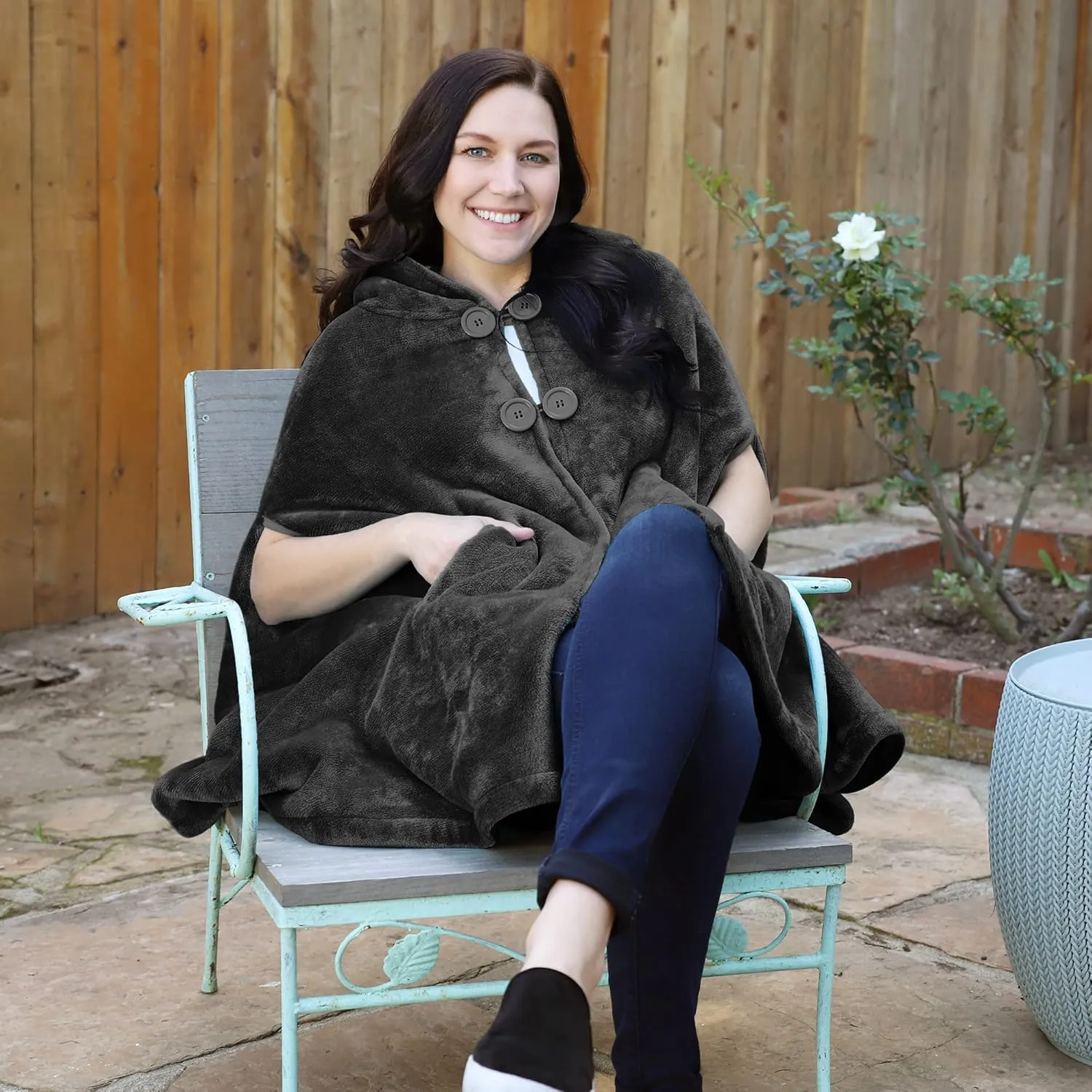 Catalonia Women's Poncho Cape, Oversized Sherpa Fleece Cloak Coat, Snuggly Hooded Wearable Blanket, Gift Idea for Women Mom