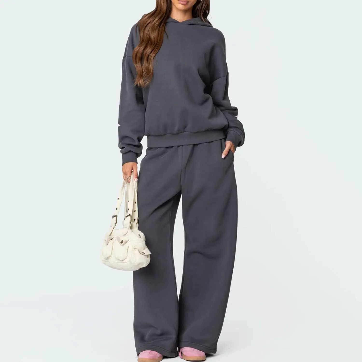 Karwuiio Women Bow Print 2 Piece Outfits Long Sleeve Oversized Sweatshirt Hoodie Wide Leg Sweatpants Set Sweatsuits