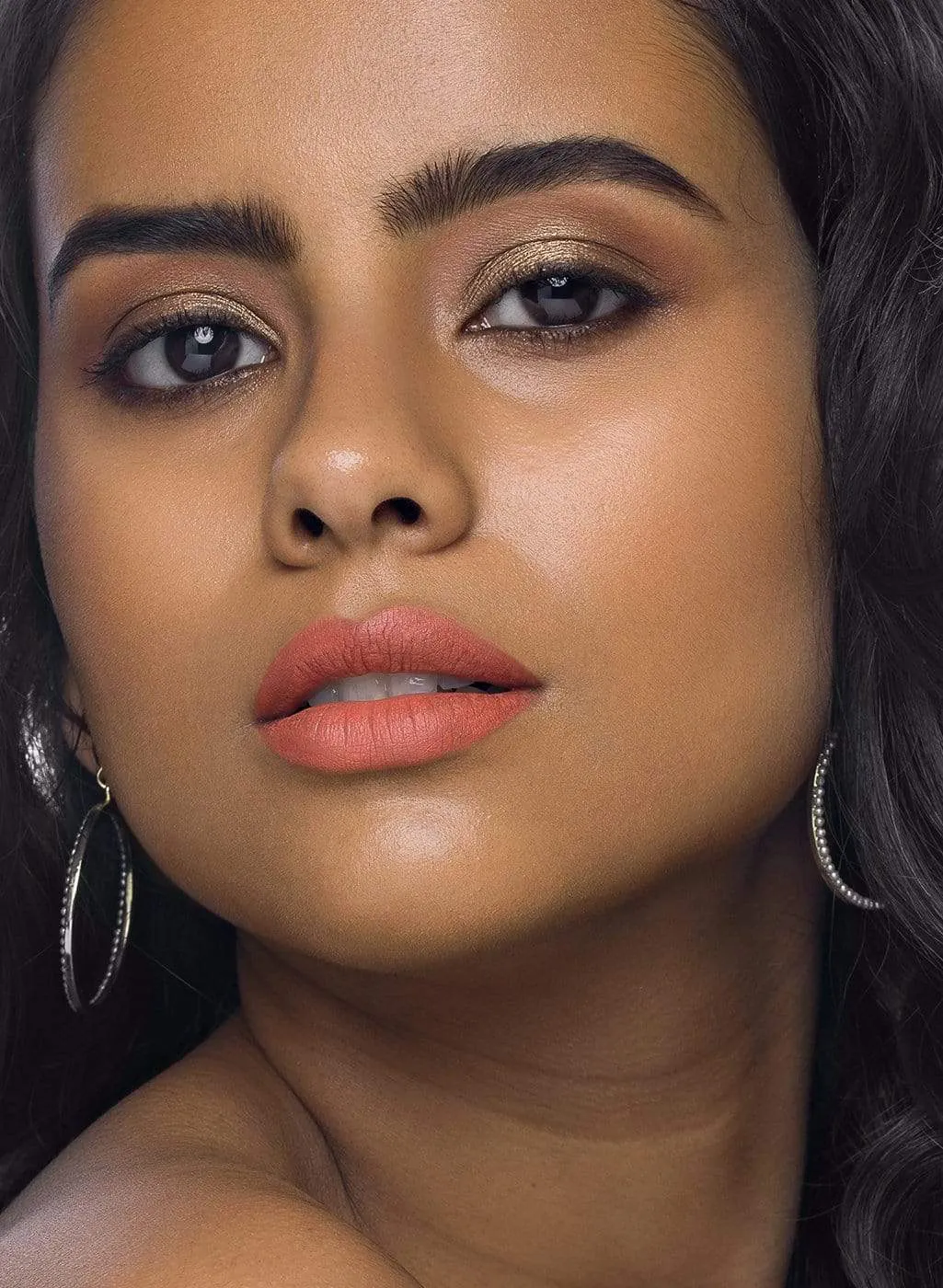 Limited Edition Nothing Else Matter Longwear Lipstick - 23 Peachy Keen