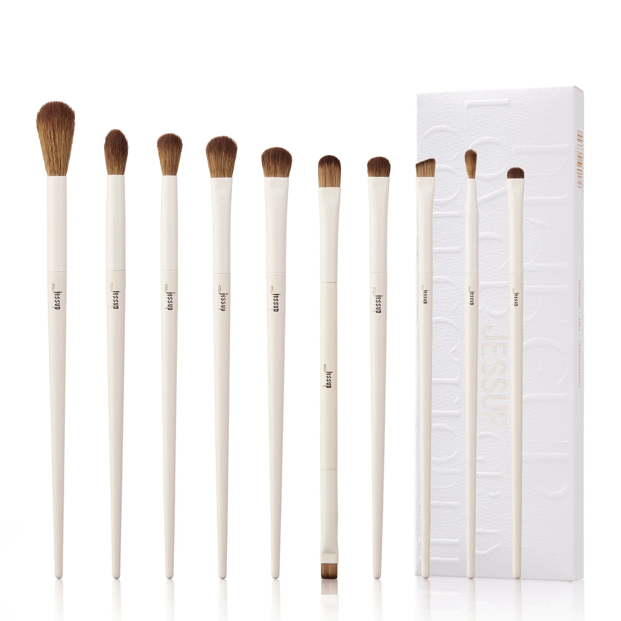 Luxury Light Gray Comprehensive Eye and Face Brush Set 14pcs T329