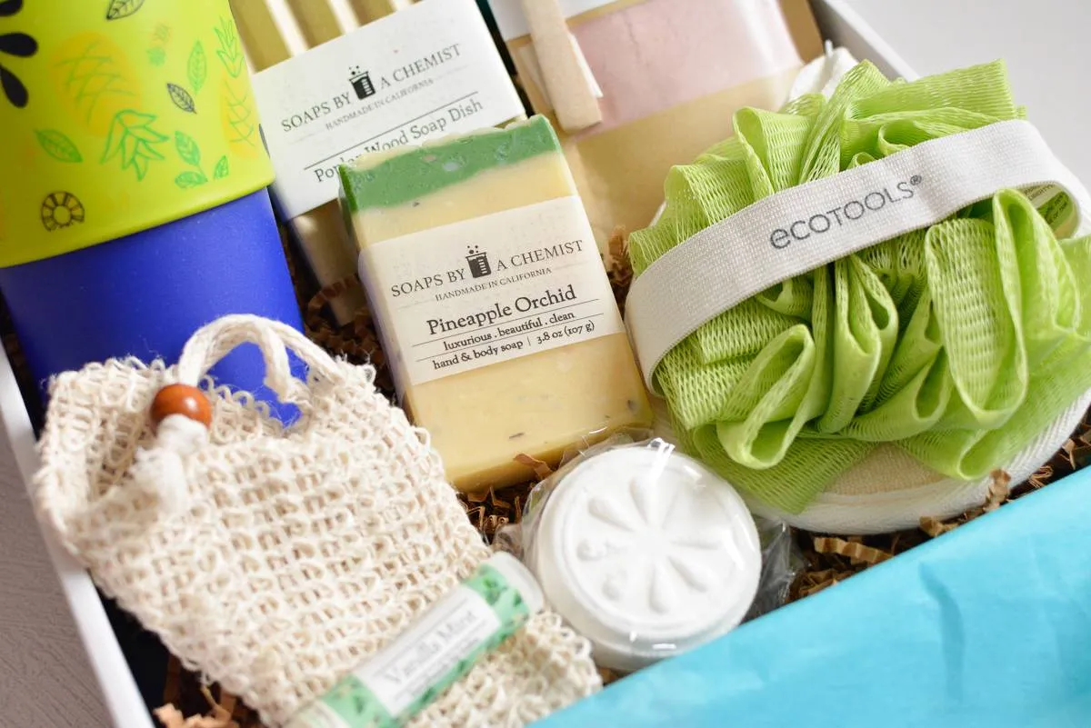 Pineapple Blue Luxury Spa Gift Set w/Blue Tupperware Cup