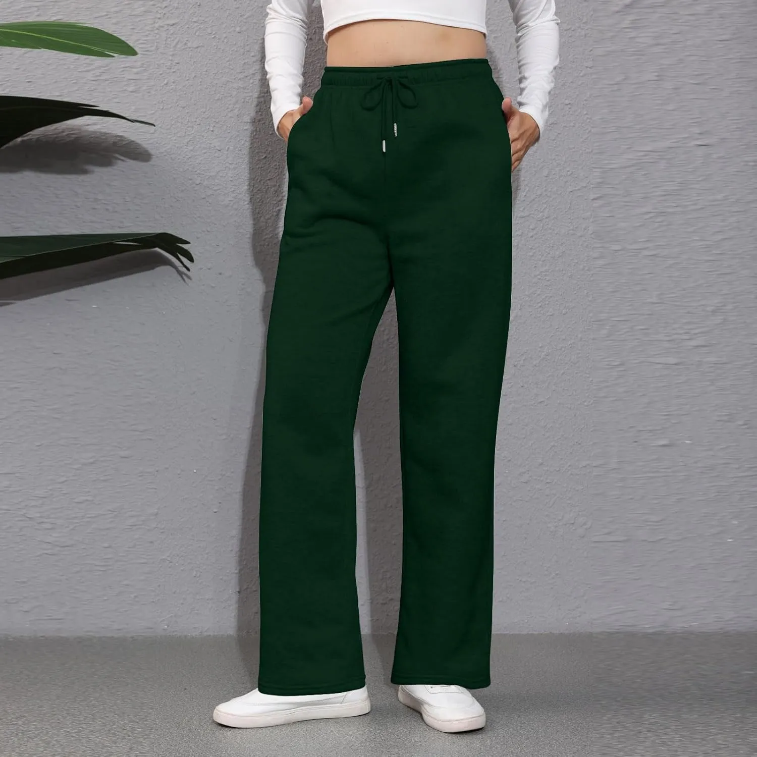 Wide Leg Sweat Pants for Womens High Waisted Fleece Sweatpants with Pockets Y2k Baggy Comfy Athletic Jogger Pants