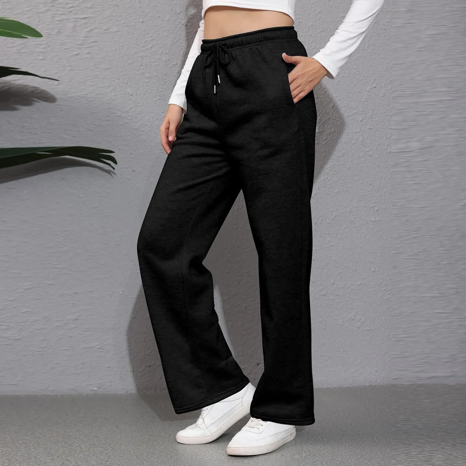 Wide Leg Sweat Pants for Womens High Waisted Fleece Sweatpants with Pockets Y2k Baggy Comfy Athletic Jogger Pants