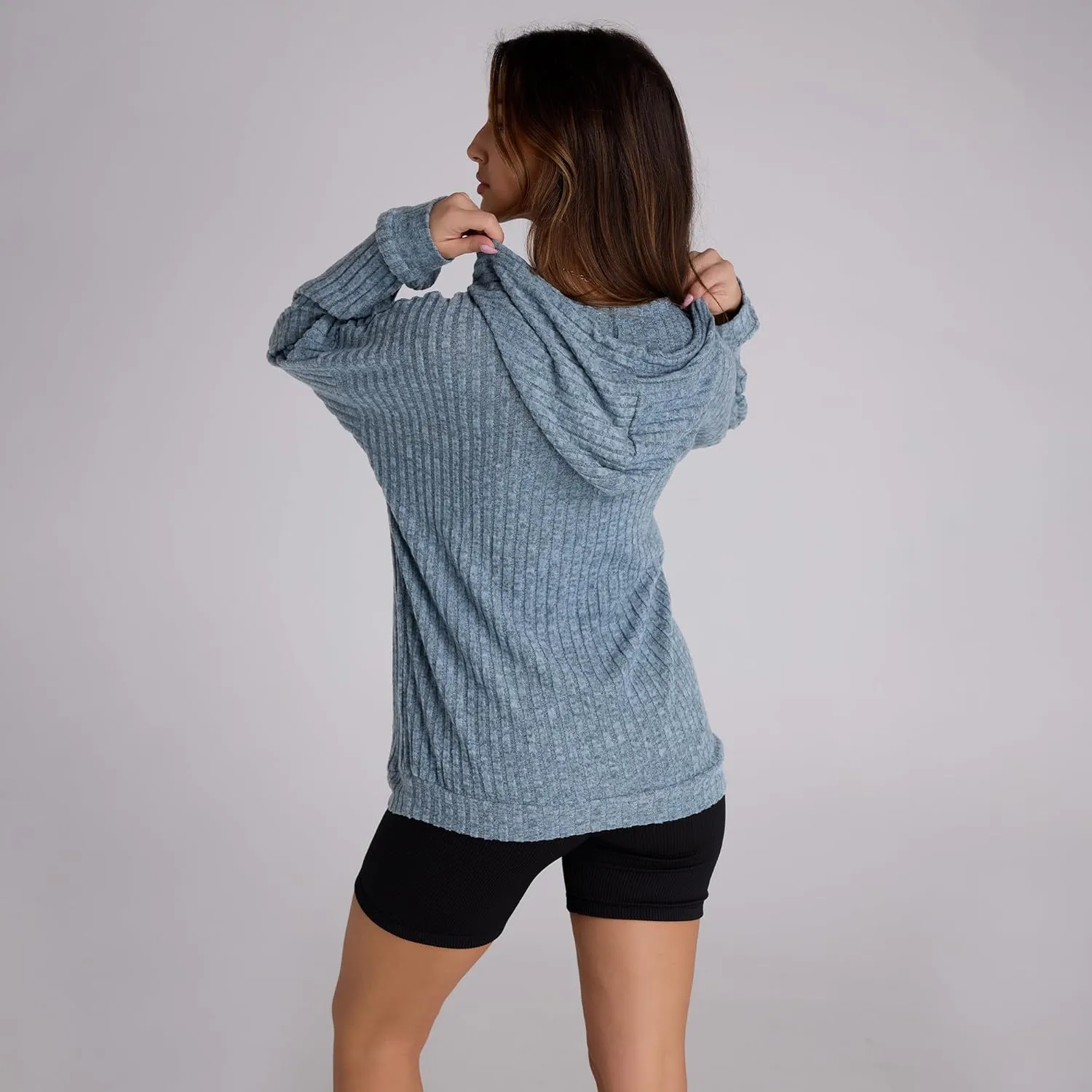 Women Hoodies Oversized Long Sleeve Drawstring Pullover Tops Basic Loose Hooded Sweatshirt with Pocket